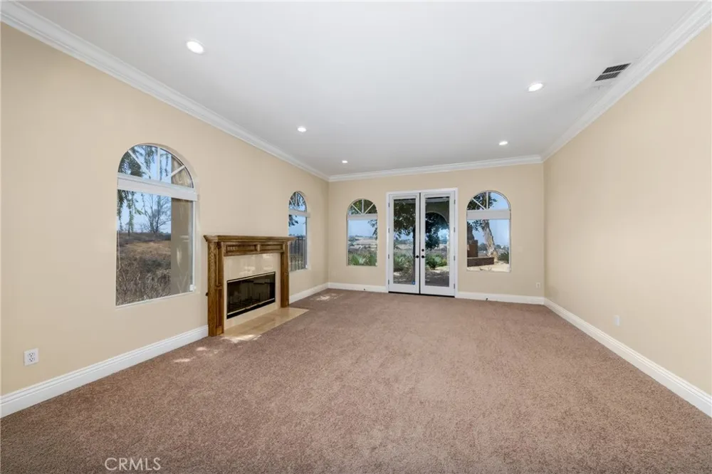 7007 Golden Vale Drive Riverside, CA 92506