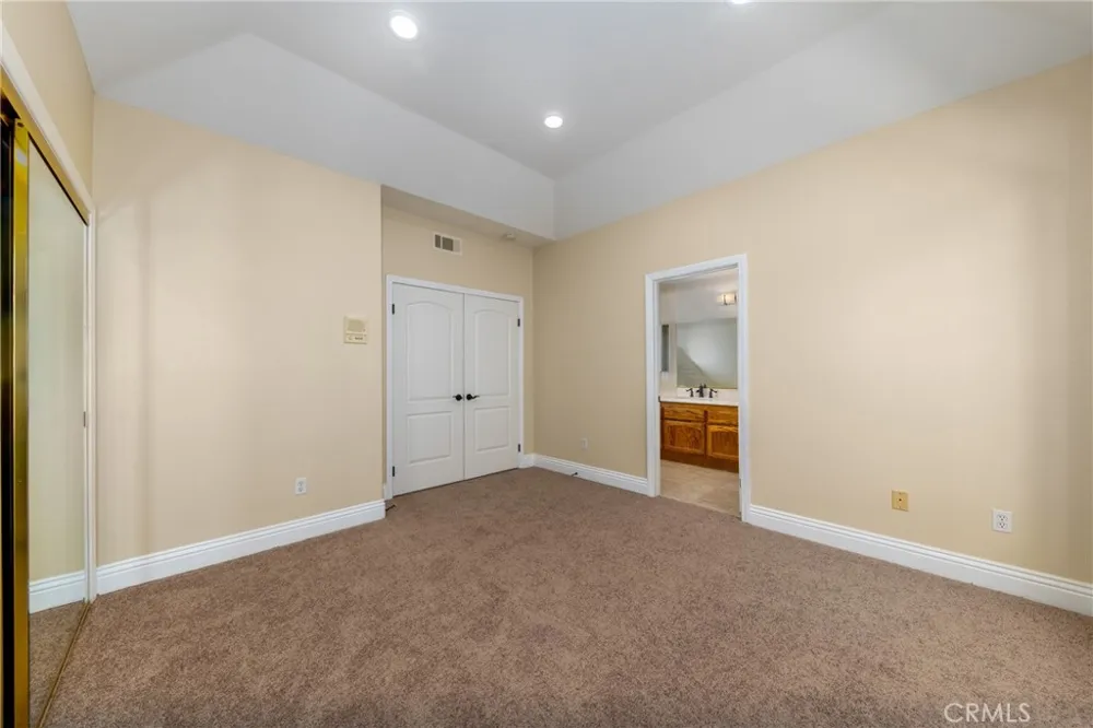 7007 Golden Vale Drive Riverside, CA 92506