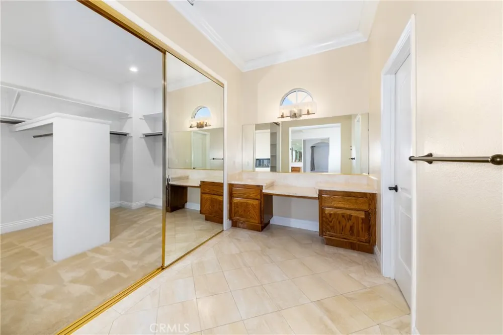 7007 Golden Vale Drive Riverside, CA 92506