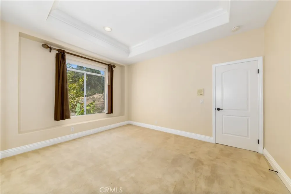 7007 Golden Vale Drive Riverside, CA 92506