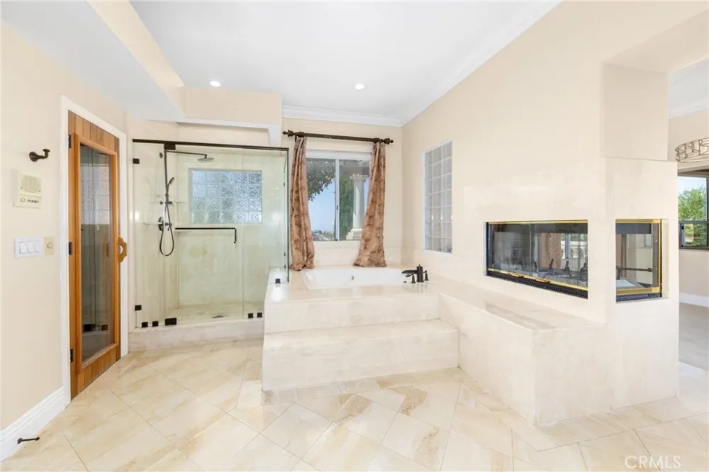 7007 Golden Vale Drive Riverside, CA 92506