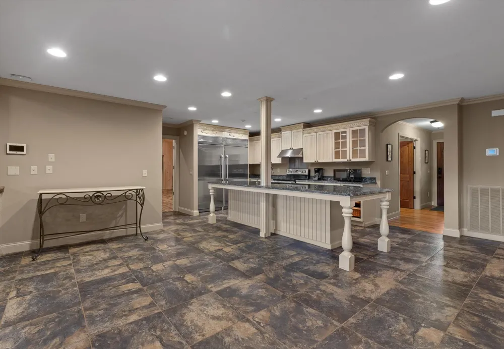 1020 Thomas Road Benton, TN 37307