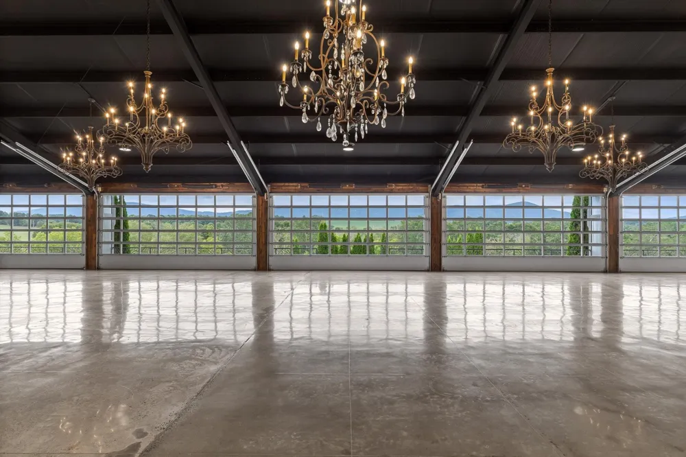 1020 Thomas Road Benton, TN 37307