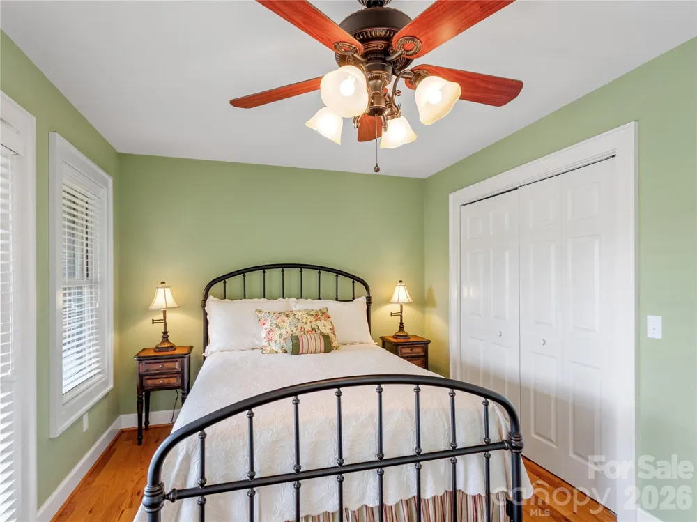 370 Appaloosa Trail Burnsville, NC 28714