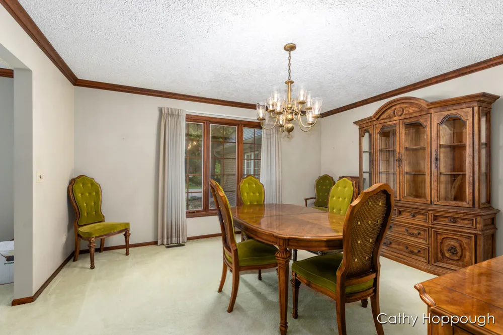 735 Prairie Creek Road Ionia, MI 48846