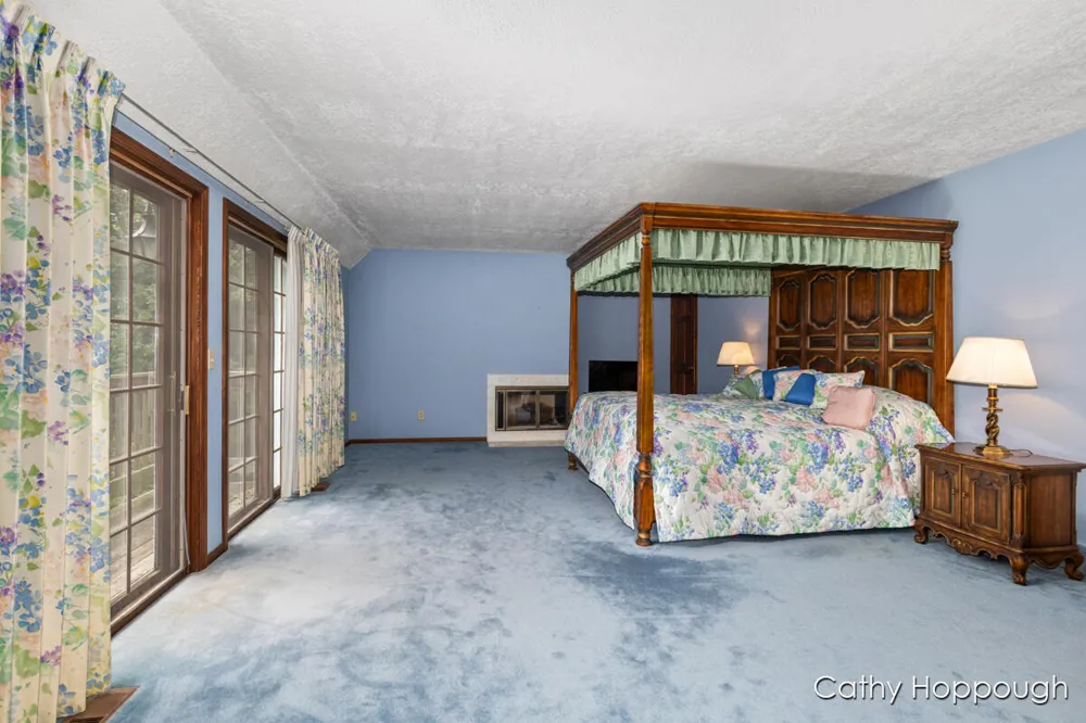 735 Prairie Creek Road Ionia, MI 48846
