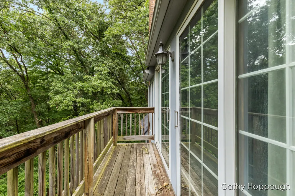 735 Prairie Creek Road Ionia, MI 48846
