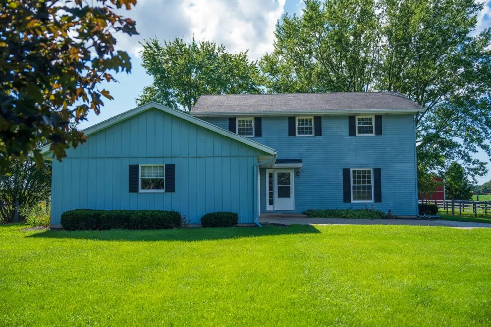67234 Blue School Rd Road Constantine, MI 49042