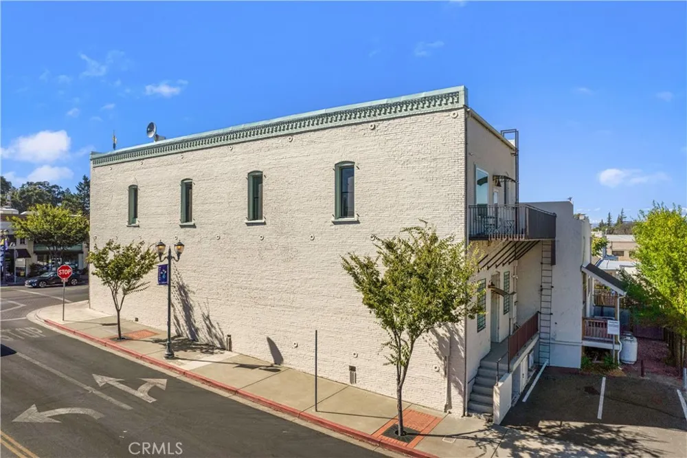 302 Main Street Lakeport, CA 95453