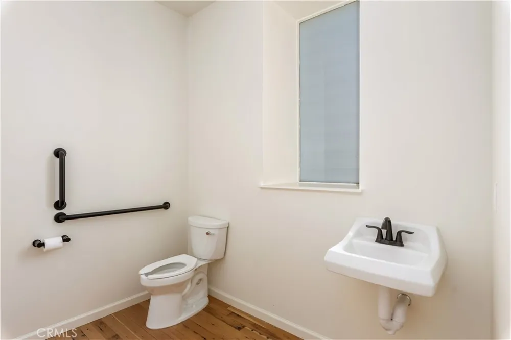 302 Main Street Lakeport, CA 95453