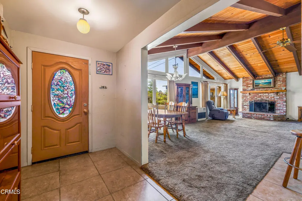 215 S Sanderson Way Fort Bragg, CA 95437