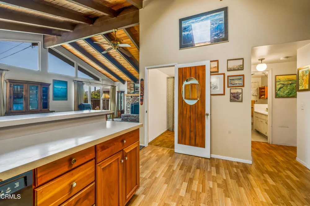 215 S Sanderson Way Fort Bragg, CA 95437