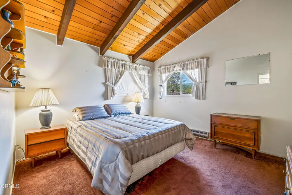 215 S Sanderson Way Fort Bragg, CA 95437