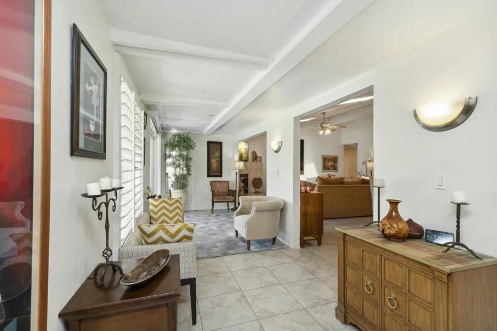 37369 Bankside Drive Cathedral City, CA 92234
