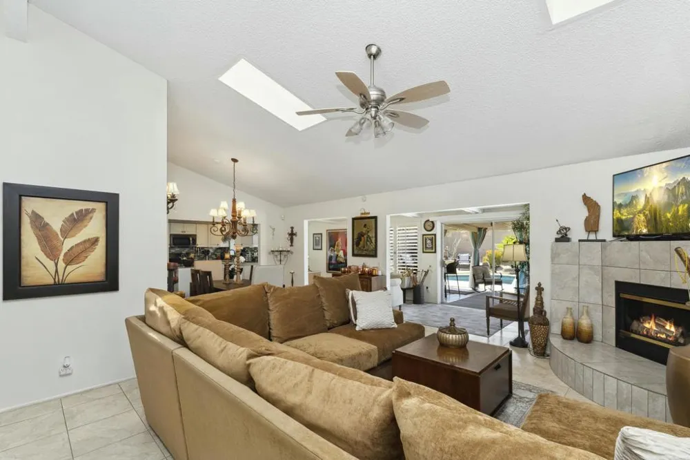 37369 Bankside Drive Cathedral City, CA 92234