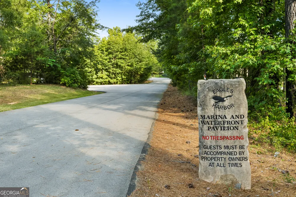 103 Free Bridge CT Hodges, SC 29653