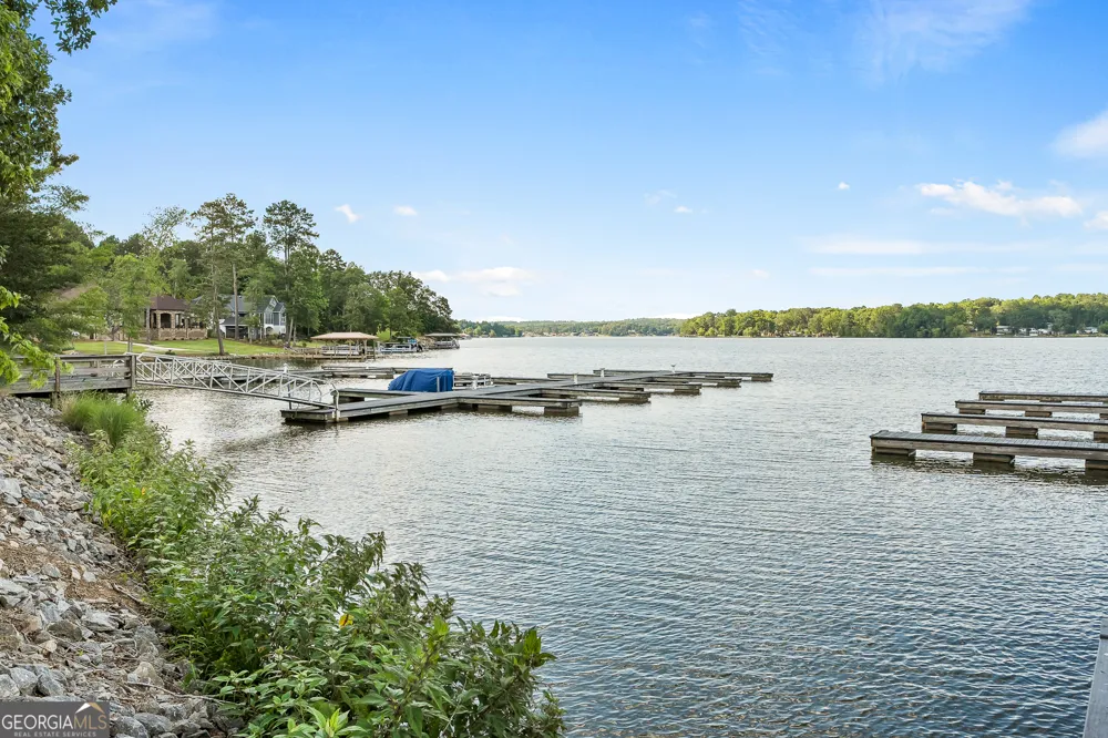 103 Free Bridge CT Hodges, SC 29653