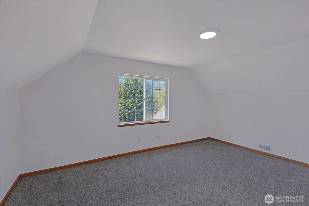 3618 Chrisella Road E Edgewood, WA 98372