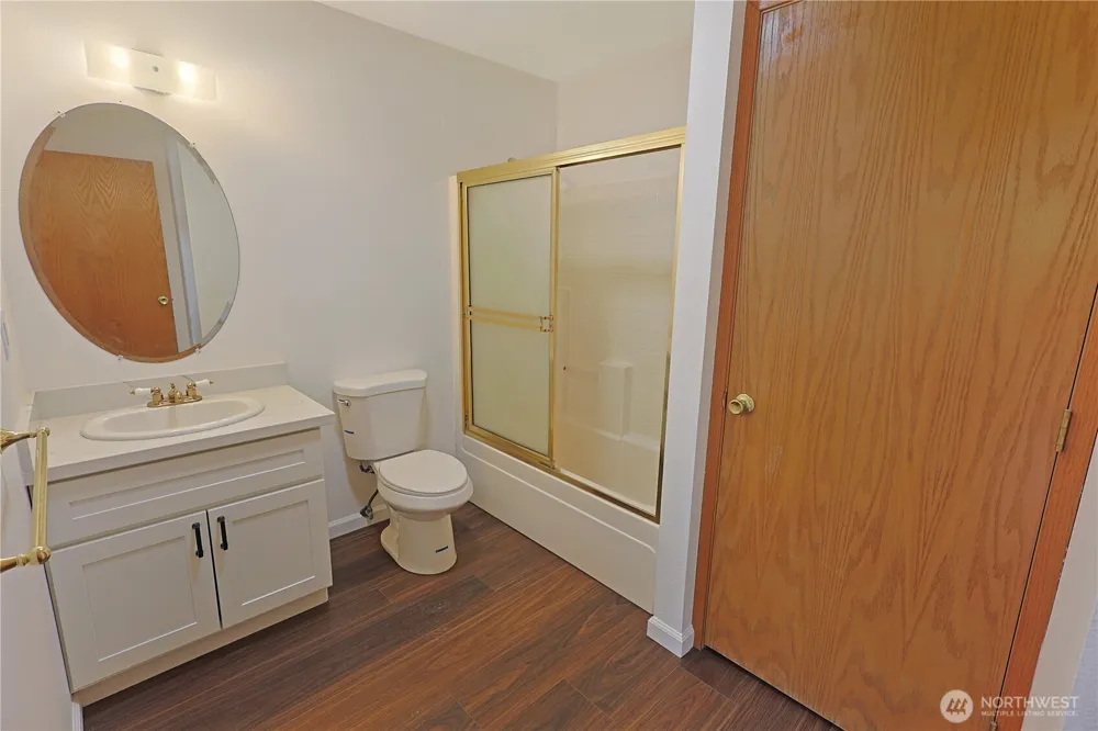 3618 Chrisella Road E Edgewood, WA 98372
