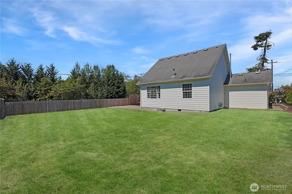 3618 Chrisella Road E Edgewood, WA 98372