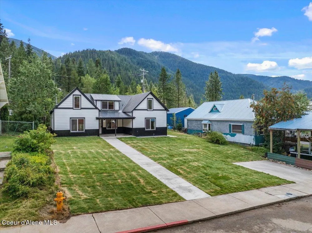 326 Park Street Mullan, ID 83846