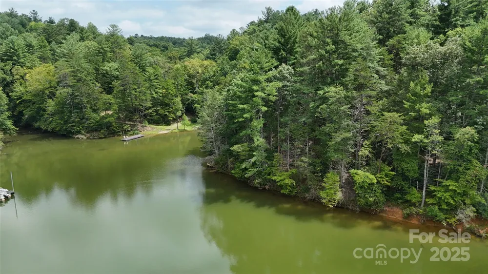 1559 Old Hwy 10 Road E Marion, NC 28752