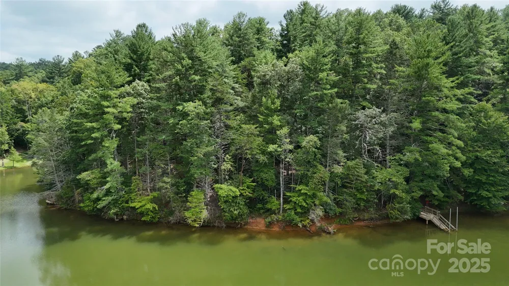 1559 Old Hwy 10 Road E Marion, NC 28752