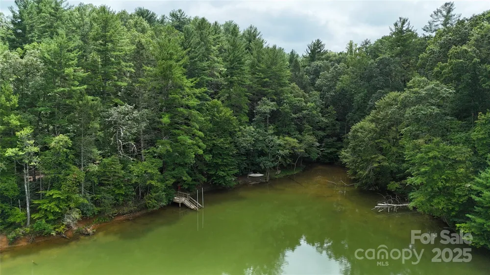 1559 Old Hwy 10 Road E Marion, NC 28752