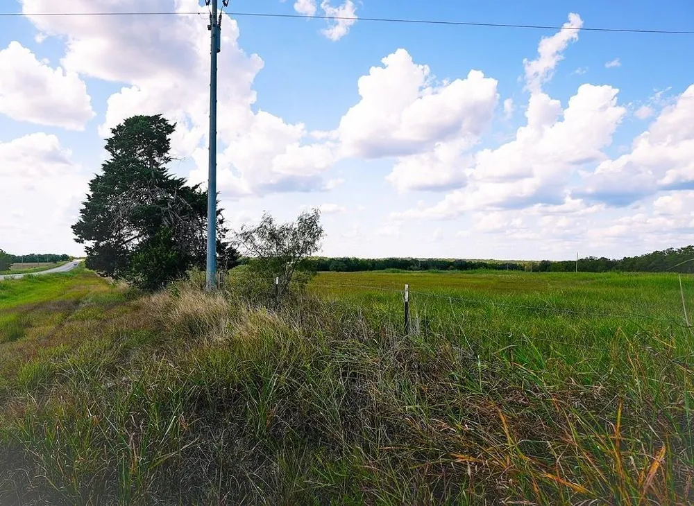 4810 Burke Road Flatonia, TX 78941