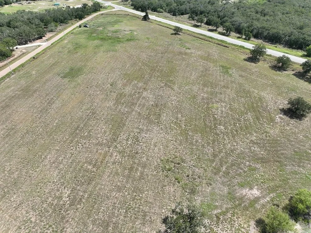 4810 Burke Road Flatonia, TX 78941