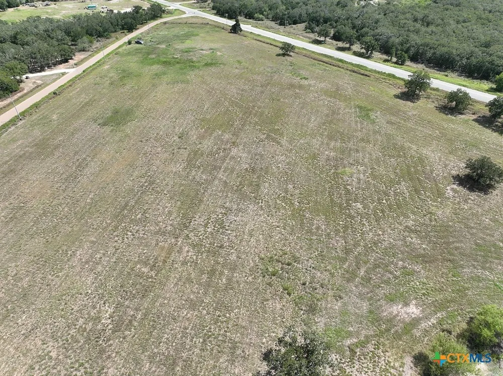 4810 Burke Road Flatonia, TX 78941