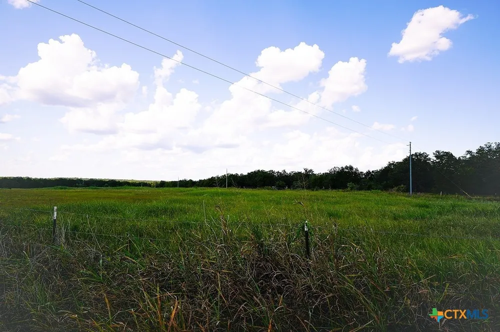 4810 Burke Road Flatonia, TX 78941