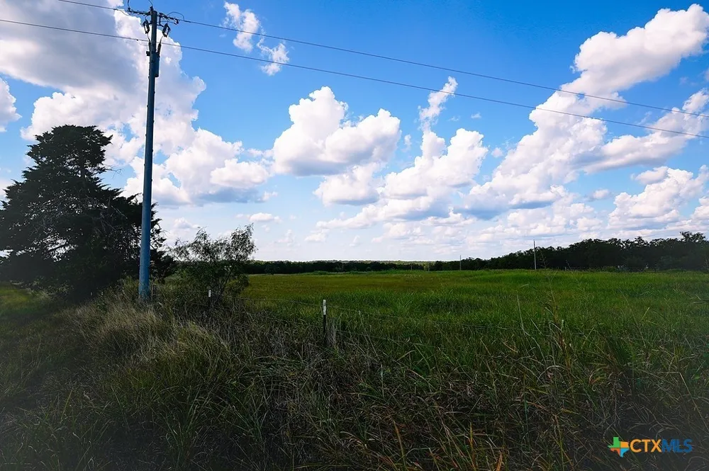 4810 Burke Road Flatonia, TX 78941