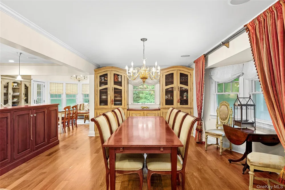 55 Cedar Lane W Remsenburg, NY 11960