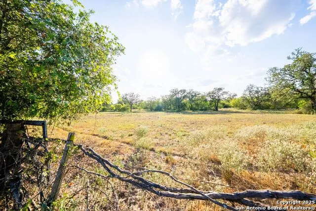 580 Rangeland Rd Seguin, TX 78155