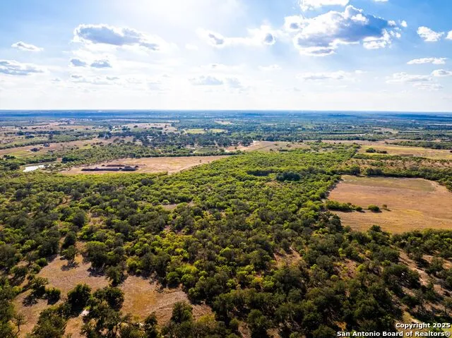 580 Rangeland Rd Seguin, TX 78155