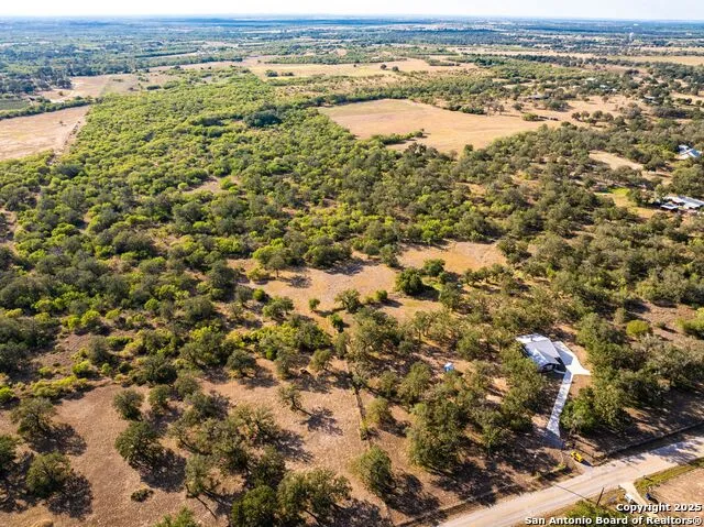 580 Rangeland Rd Seguin, TX 78155