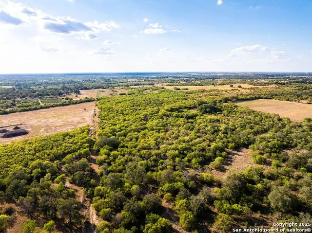 580 Rangeland Rd Seguin, TX 78155