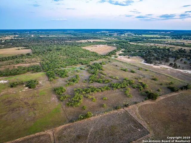 580 Rangeland Rd Seguin, TX 78155
