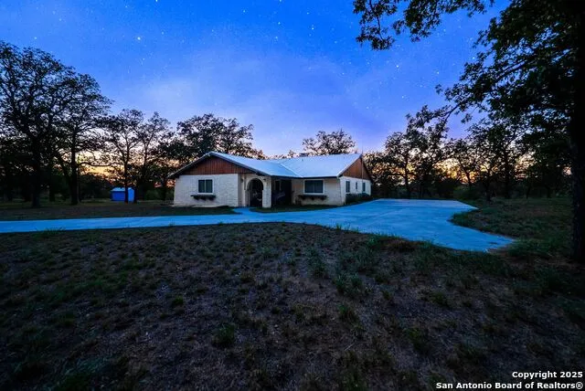 580 Rangeland Rd Seguin, TX 78155