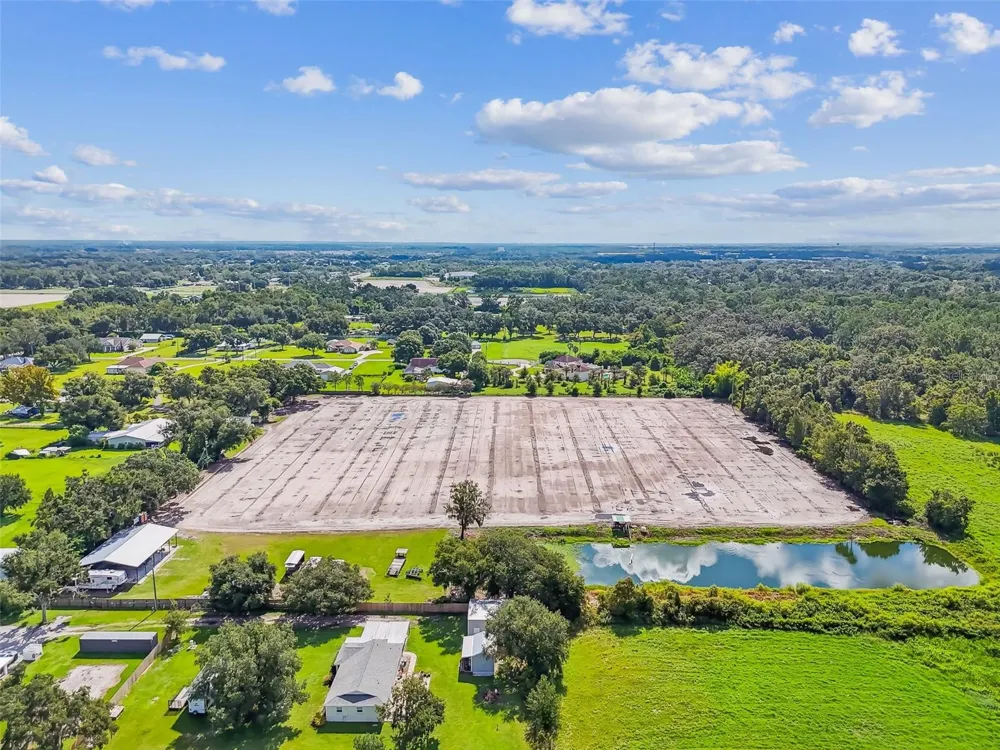 1715 W SAM ALLEN ROAD Plant City, FL 33565