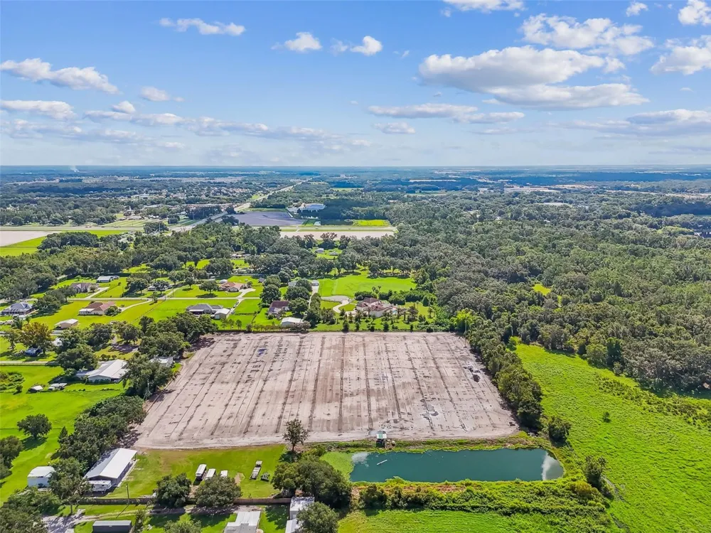 1715 W SAM ALLEN ROAD Plant City, FL 33565
