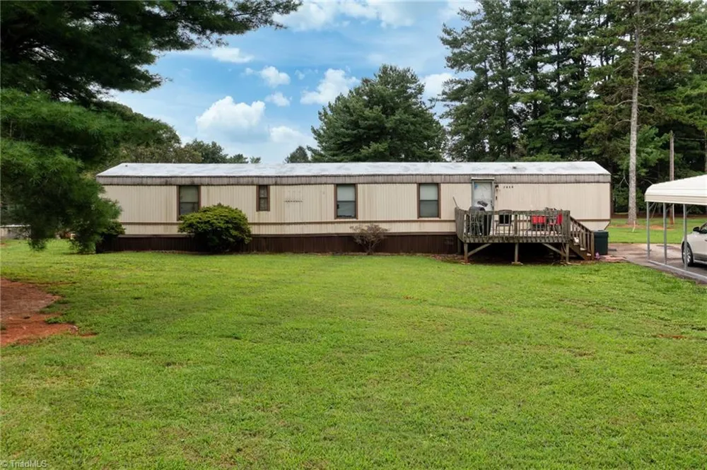 7410 Olin Road Pfafftown, NC 27040