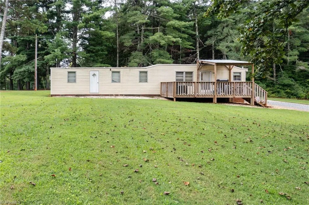 7410 Olin Road Pfafftown, NC 27040