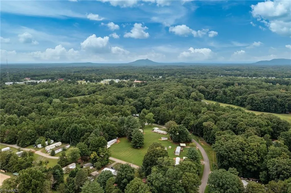 7410 Olin Road Pfafftown, NC 27040