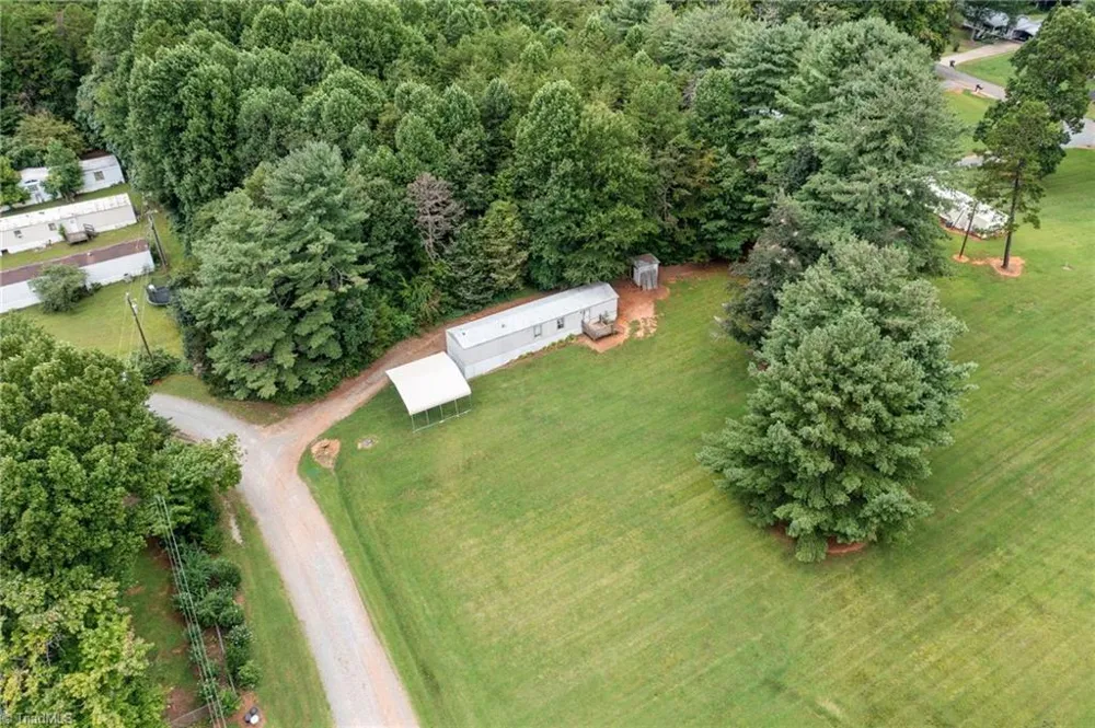 7410 Olin Road Pfafftown, NC 27040