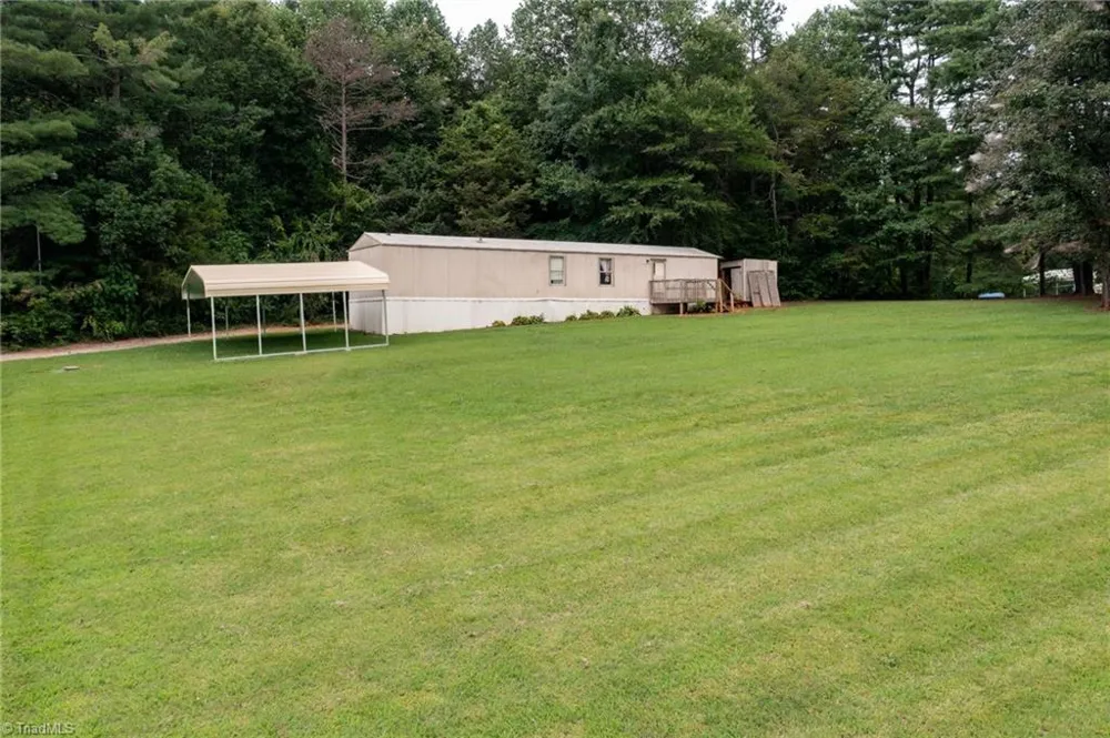 7410 Olin Road Pfafftown, NC 27040