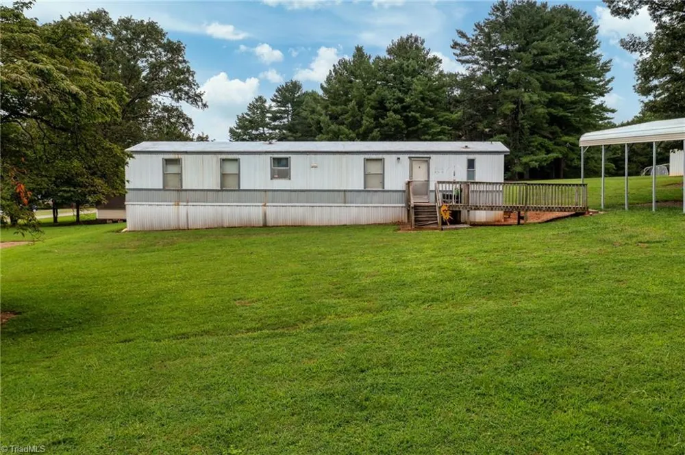 7410 Olin Road Pfafftown, NC 27040