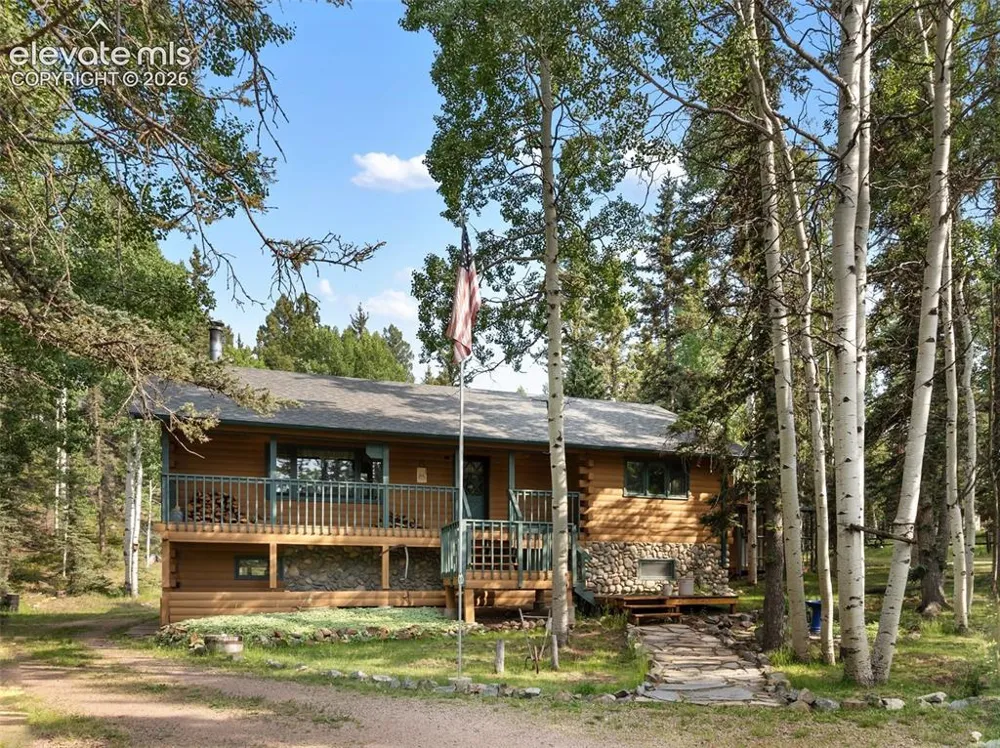 56 Blue Jay Lane Divide, CO 80814