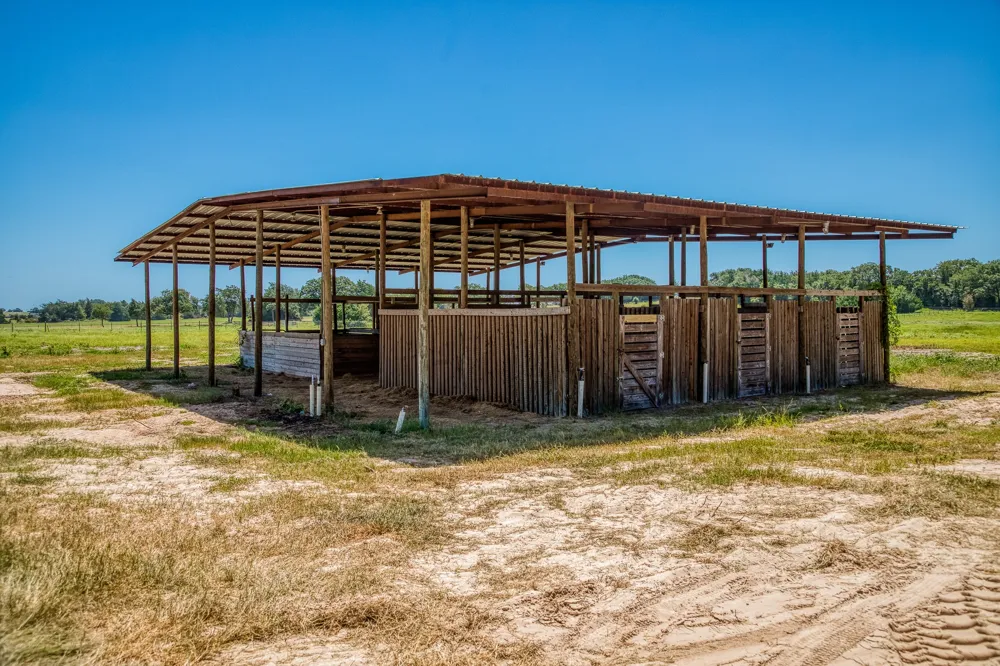 1922 County Road 324 Caldwell, TX 77836
